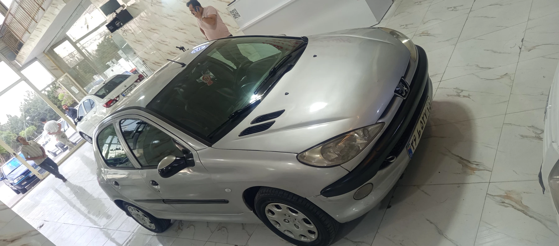 پژو۲۰۶مدل۸۴ - سمت چپ